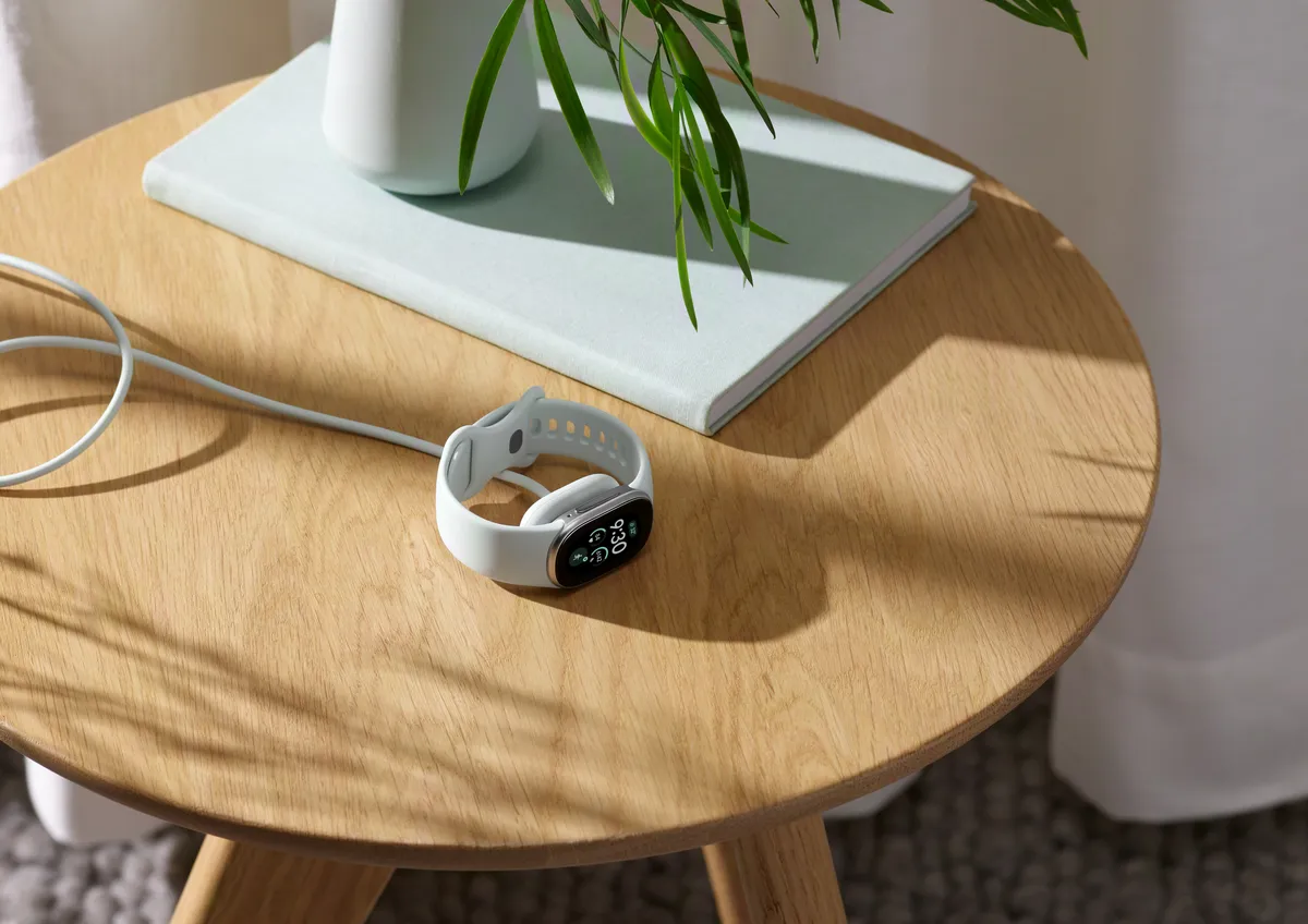 Google Bridges the Gap: Introducing the Fitbit Edge and the Next Era of AI-Driven Wellness