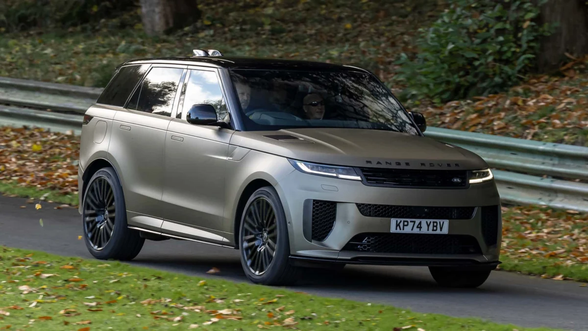 Structural Integrity Concern: Jaguar Land Rover Issues Recall for 873 Range Rover Sport SUVs Over Subframe Defects
