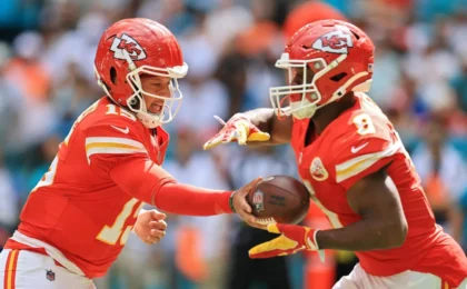 Sunday Night Showdown: Chiefs Face Seahawks in a High-Stakes Prime-Time Clash