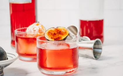 The Art of the Infusion: Elevating the Classic Negroni with Seasonal Fig and Vanilla