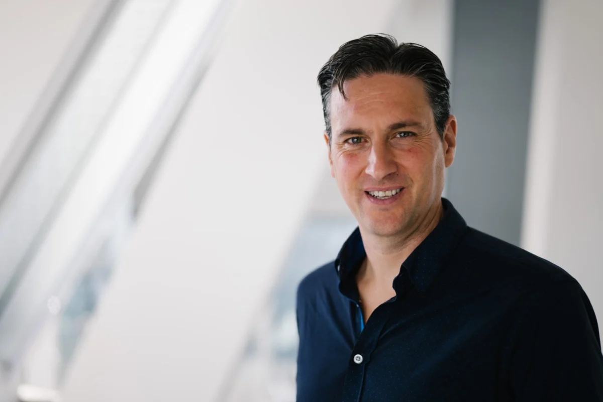 The Cognitive Cost of Efficiency: Is AI Eroding the Intellectual Edge of the Modern CEO?