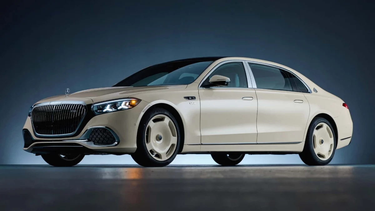 The Crown Jewel of Auction: LeBron James’ Custom Mercedes-Maybach S680 Hits the Block for Charity