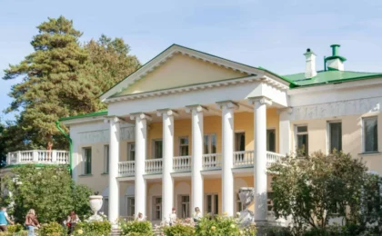 The Eternal Allure: A Comprehensive Guide to Neoclassical Architecture