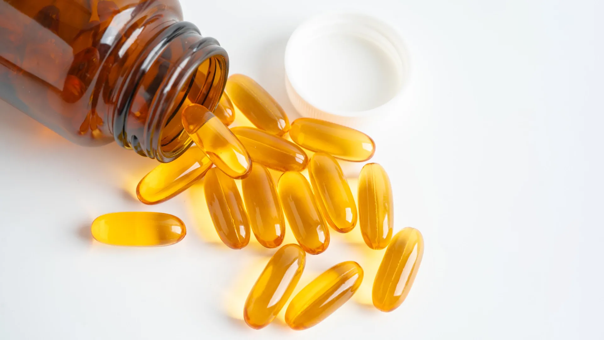 The Omega-3 Paradox: Why High-Dose Fish Oil Supplements Fail to Protect the Aging Brain