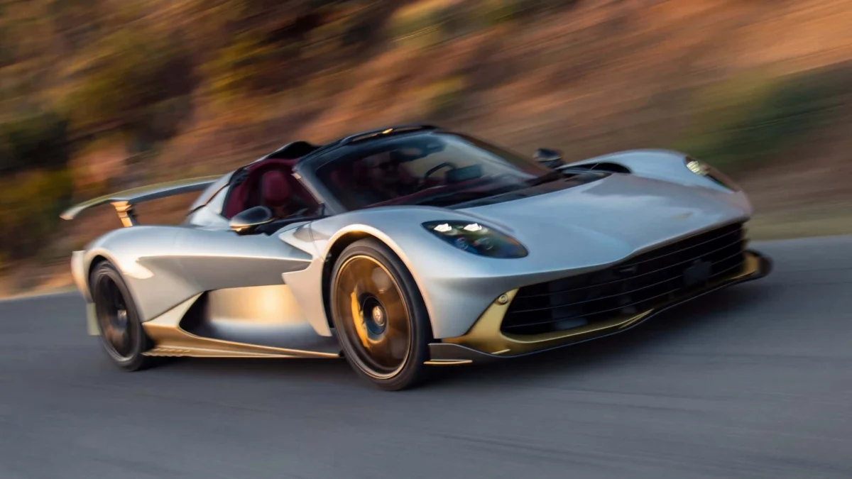 The Open-Air Apex: Aston Martin Unveils the 1,064-HP Valhalla Spider