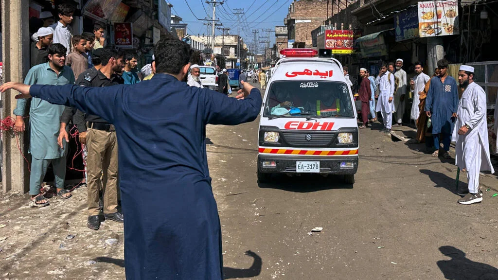 Tragedy in Peshawar: Dozens Killed as School Roof Collapses, Sparking National Mourning and Safety Probe