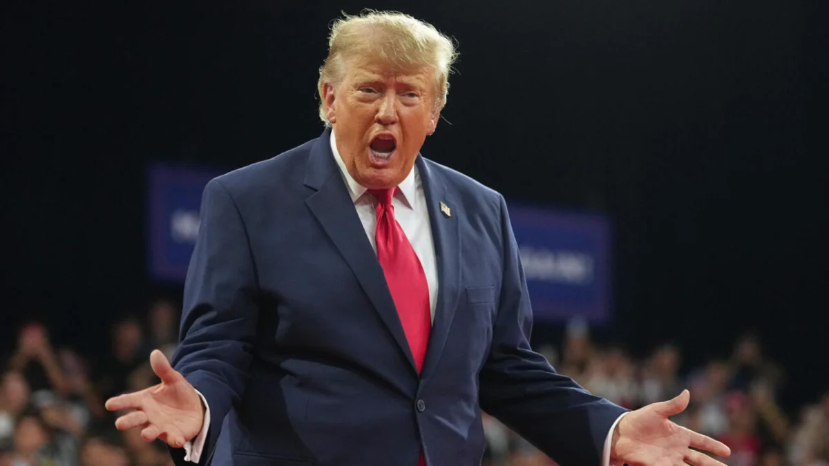 Trump Hints at Renewed Military Action Against Iran as Midterm Tensions Mount